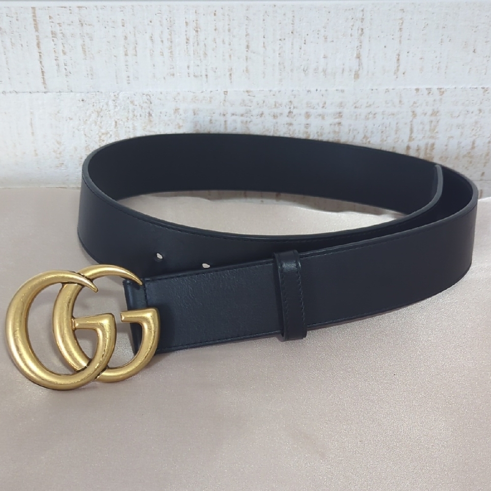 Gucci Black Belt with Gold Buckle